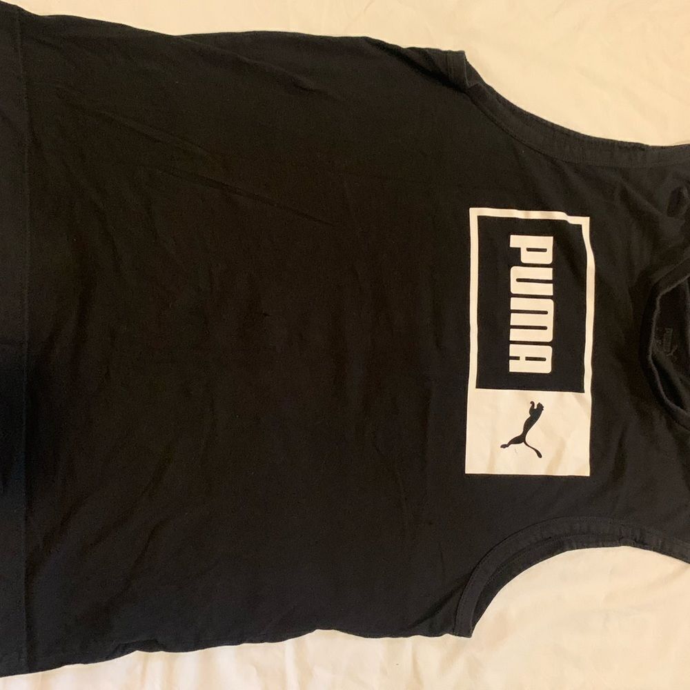 PUMA T-Shirt - Picture 2 of 3